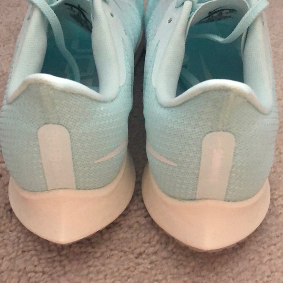 Nike Ladies Athletic CD7287-300 Size 8 - Picture 3 of 7